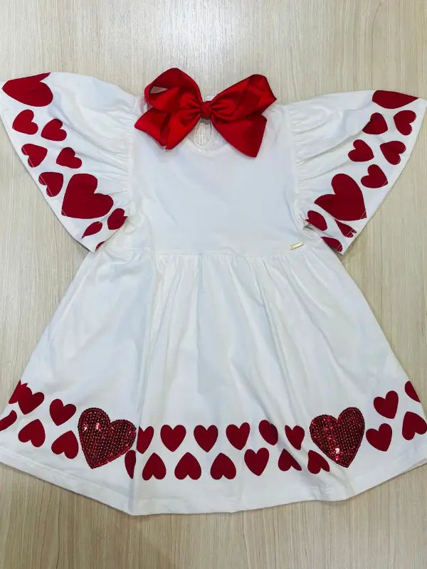 Vestido Infantil com Estampa de Corações e Detalhes em Glitter