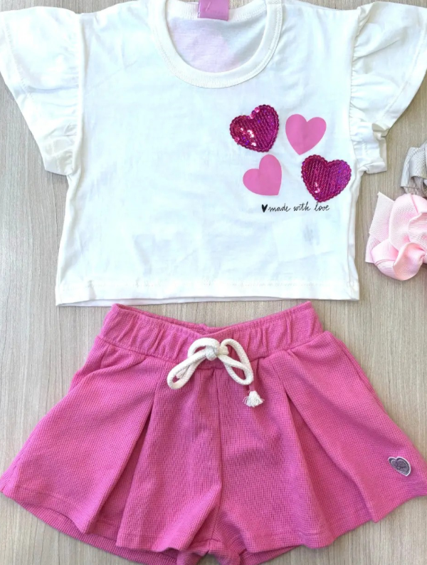 Conjunto Infantil com Blusa Cropped e Short Godê