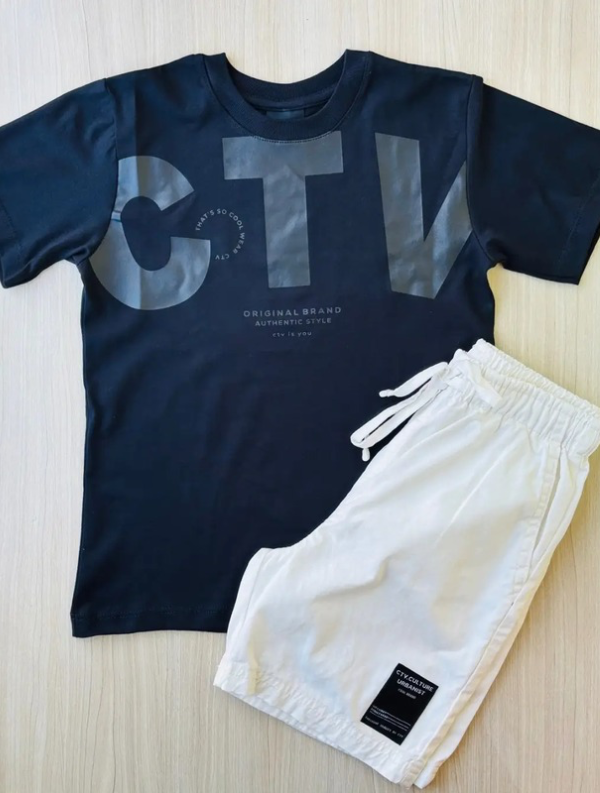 Conjunto Infantil Casual Estiloso - Camiseta Preta e Bermuda Branca